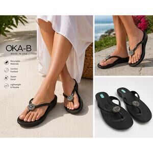 Oka-B Black Rhinestone Flip Flops Women’s Sandals Comfort USA Size 10 Resortwear